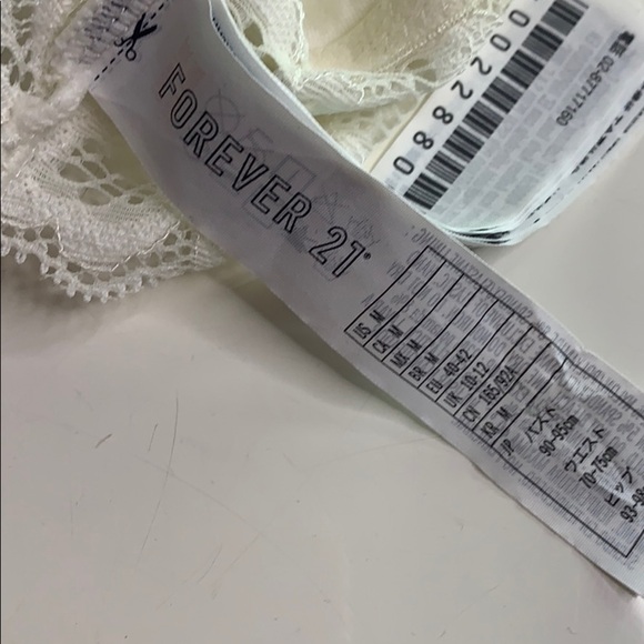 Forever 21 lace racer back stretch bralette medium women’s - Picture 3 of 5